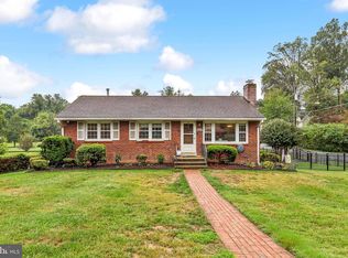10611 Orchard St, Fairfax, VA 22030