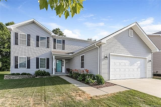 2nd image of 1091 Tartan Ln
