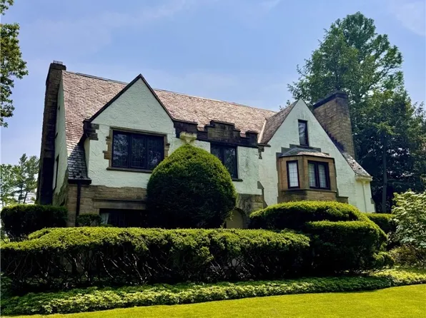 18420 Shelburne Rd, Shaker Heights, OH 44118