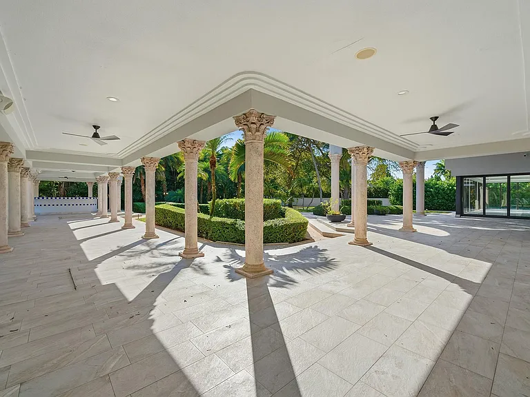 10270 SW 58th St — Photo 44