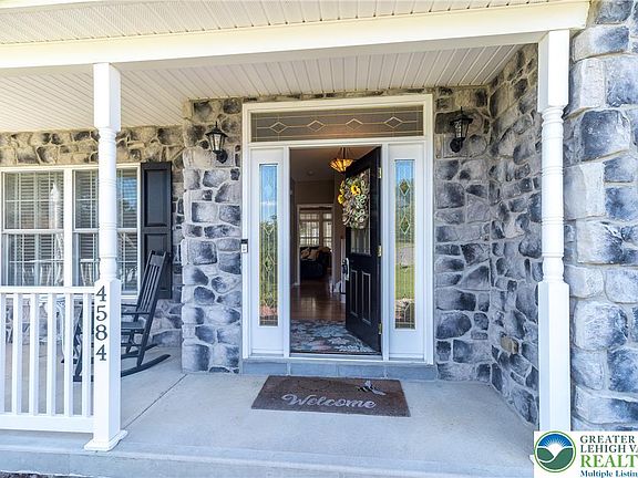5th image of 4584 Shadowstone Dr