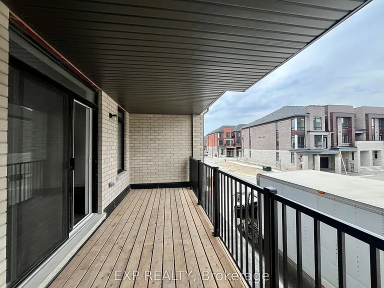116 Blick Cres — Photo 19