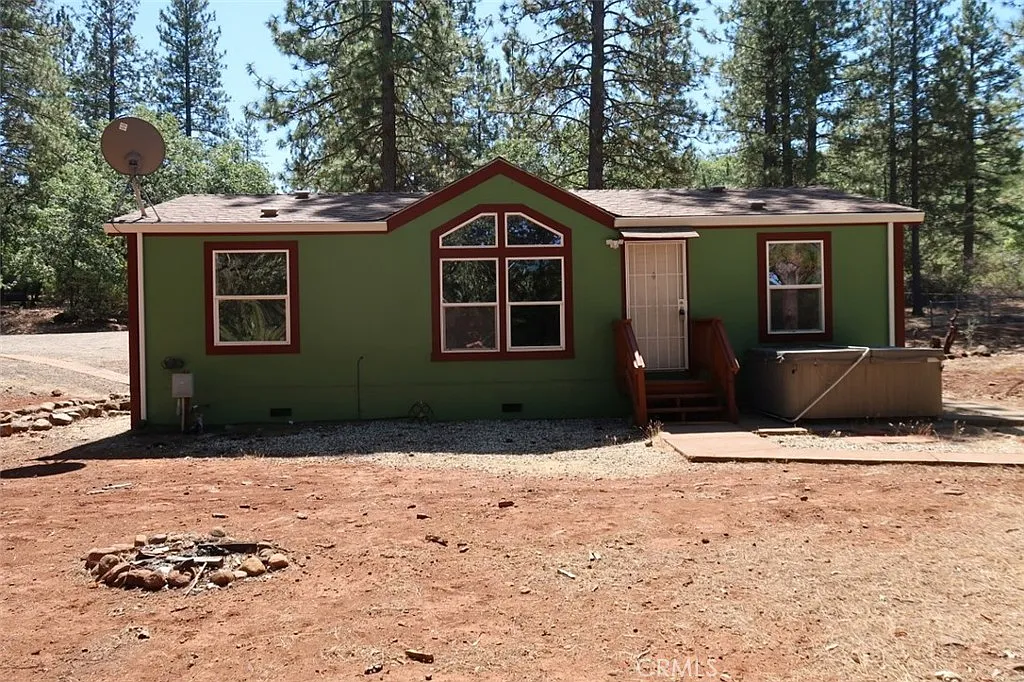 50 Vincent Ln photo 1