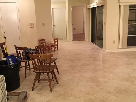 5th image of 6910 Silvermill Dr