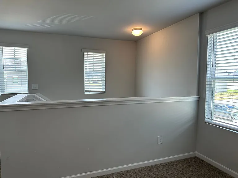 216 Melbourne Dr — Photo 15