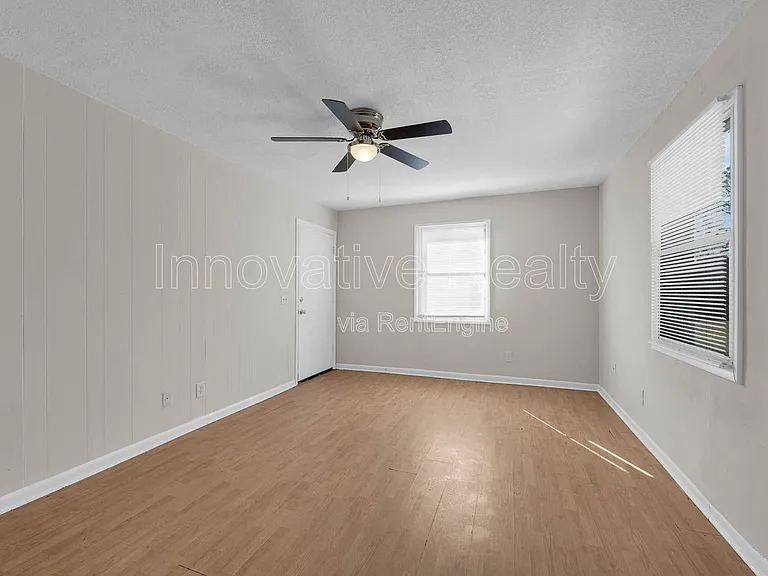 5113 Curry Ford Rd #3 — Photo 2