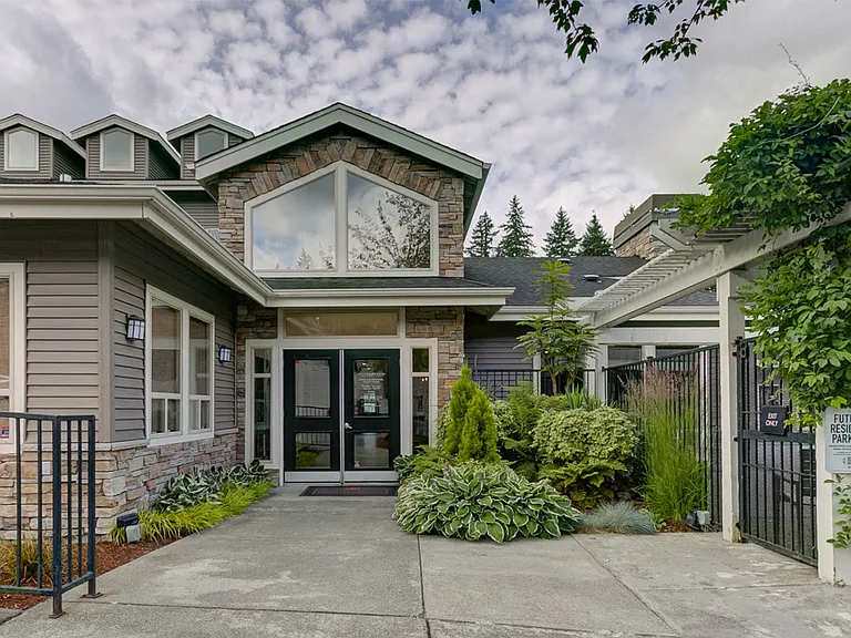 Heatherwood — Photo 3