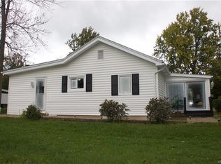 6926 Hamilton Dr, Derby, NY