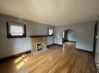 5526 Montgomery Rd APT 1, Cincinnati, OH 45212