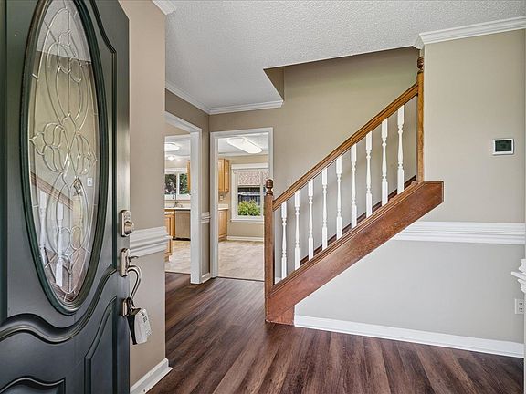 2nd image of 3490 Summerdale Dr