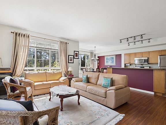 2nd image of 2200 Panorama Dr #126