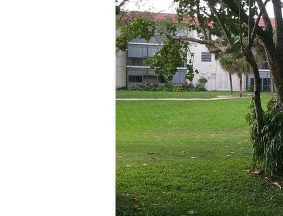4th image of 211 S Hollybrook Dr APT 102