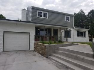 5360 S 25th St, Milwaukee, WI 53221