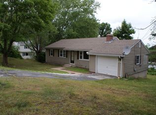 23 Scenic Dr, Uncasville, CT 06382