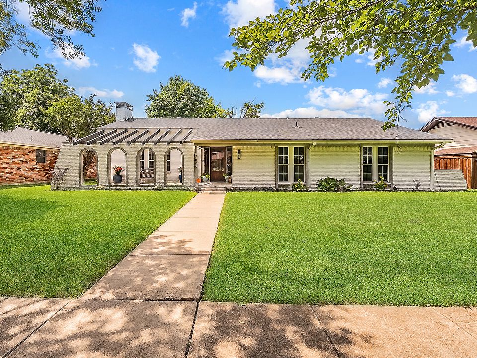 1st image of 7636 La Risa Dr