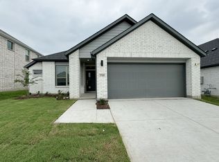 3705 Ray Roberts Dr, Farmersville, TX 75442