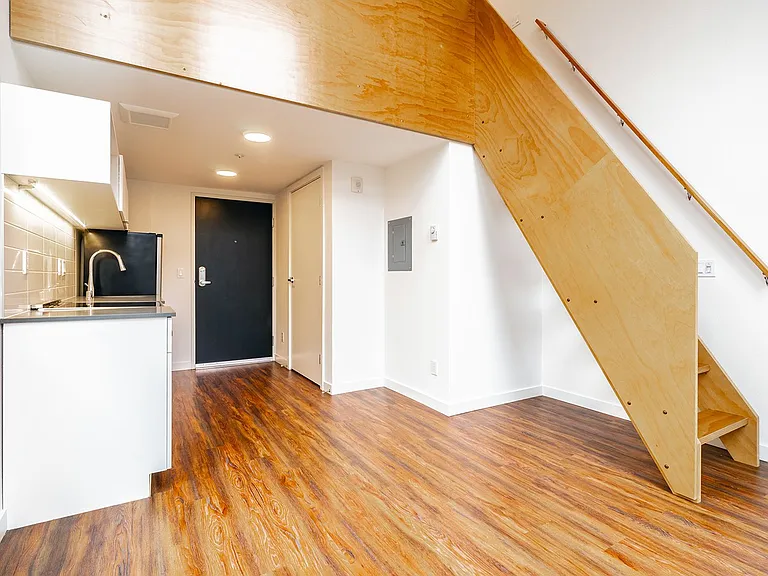 Thomas Street Lofts — Photo 19