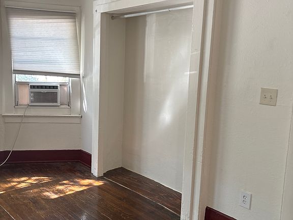 4th image of 1229 Bellevue Ave #1229