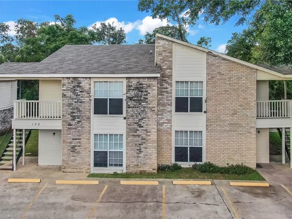 103-105 E Wells St #A-d, Madisonville, TX 77864