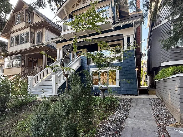 3536 Point Grey Rd #1 — Photo 6