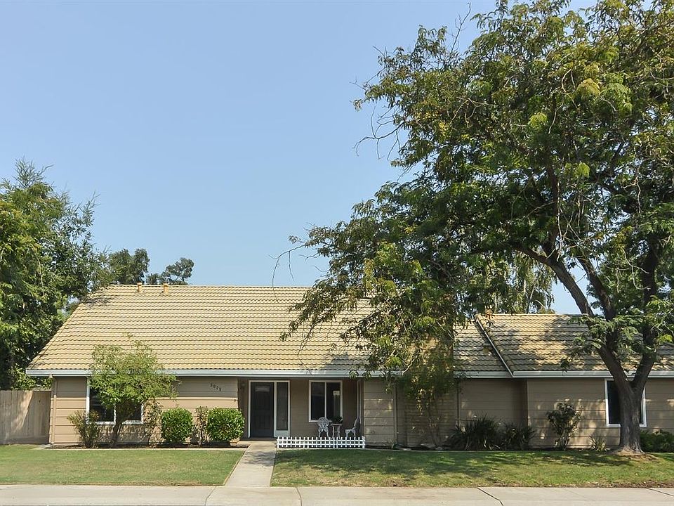 1st image of 3635 Moultrie Dr