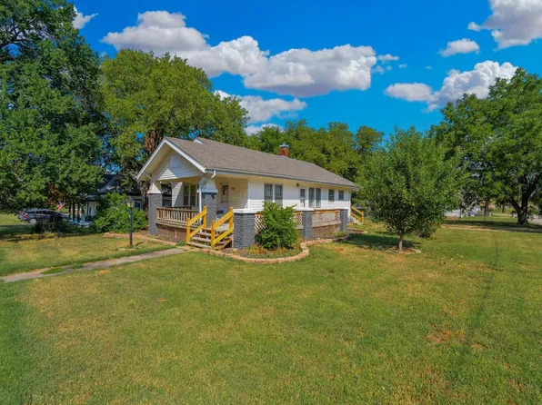 501 W Lincoln Ave, Wellington, KS 67152