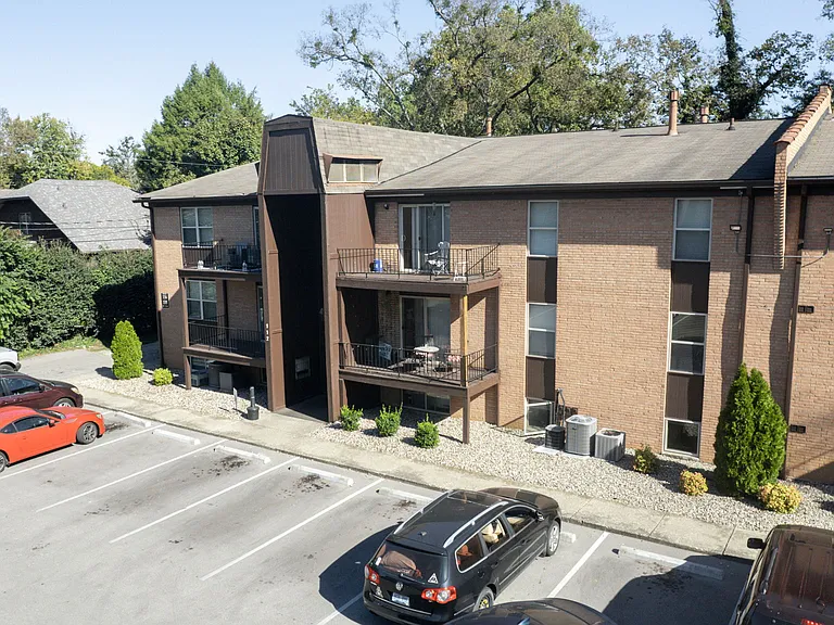 St. Francis Apartments — Photo 29