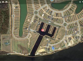 22-C22 Cannonsgate Dr, Newport, NC 28570