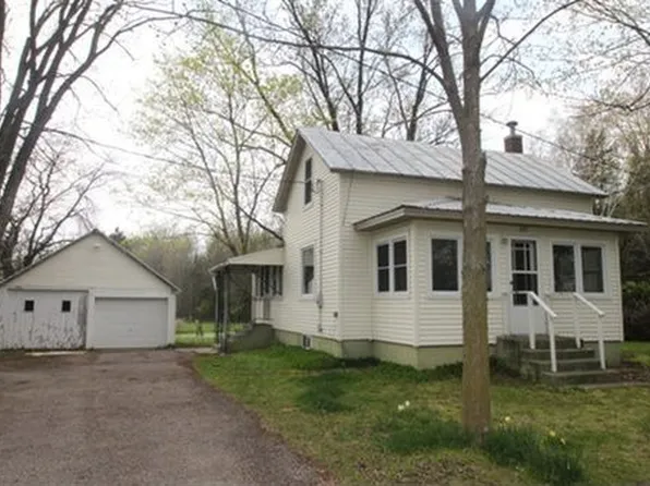 431 Adams St, Westfield, WI 53964