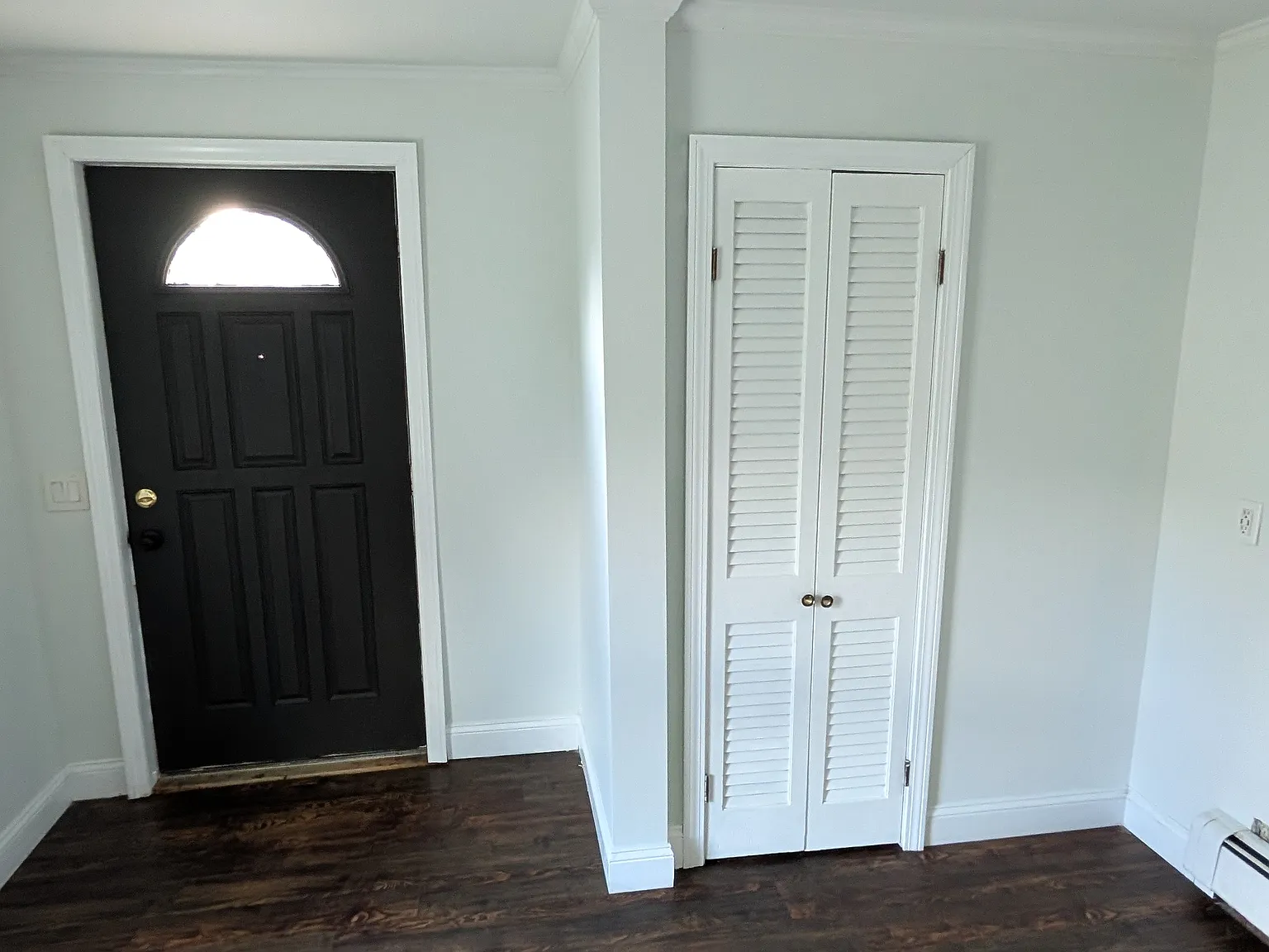 2 bed, $2,100 — Photo 2