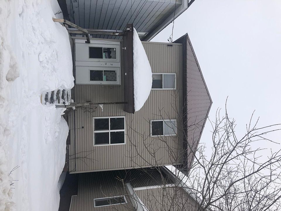 1st image of 711 Pine St