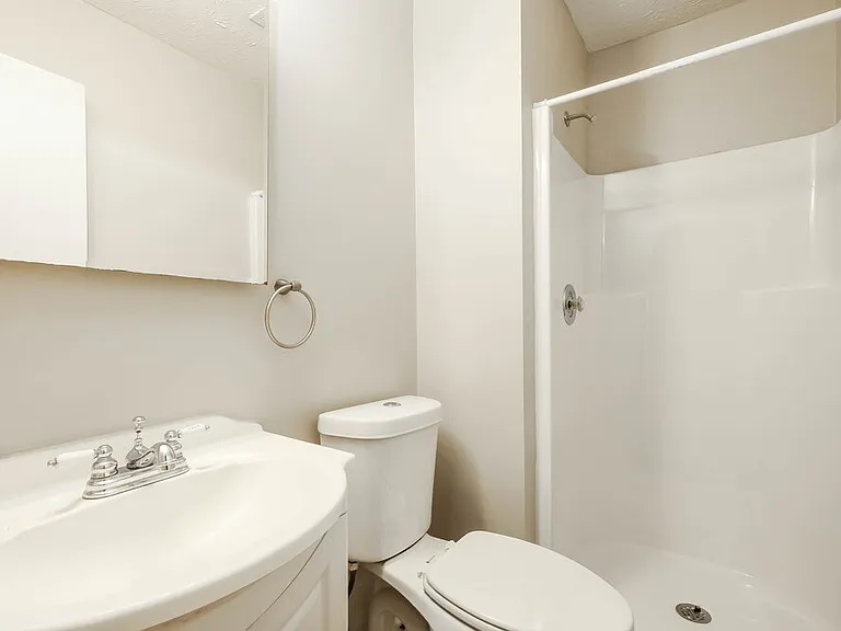4707 Greenway Rd — Photo 13