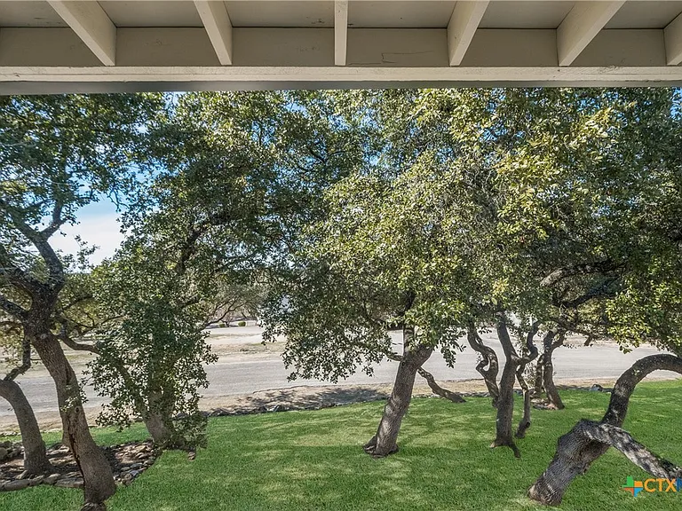 1135 Parkview Dr #C16 — Photo 17