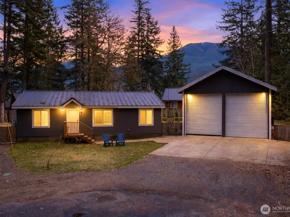 138 Sherwood Lane, Packwood, WA 98361