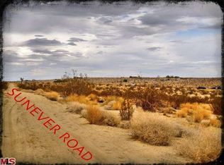 1575 Sunever Rd, Joshua Tree, CA 92252
