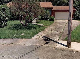 7115 Greenwich Rd, Louisville, KY 40218