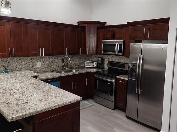 4th image of 7708 NW 38th Ct