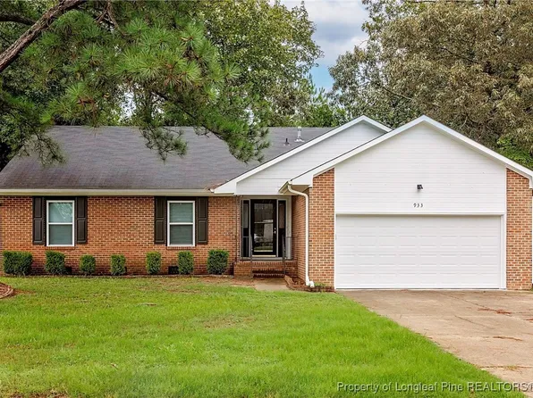 933 Flintwood Rd, Fayetteville, NC 28314