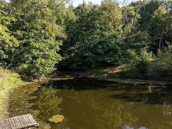 5th image of 7192 Jones Rd