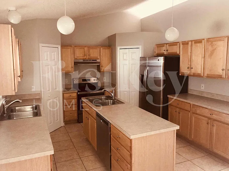 12426 Glenn Hollow Dr — Photo 8