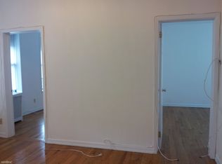 2312 38th St, Astoria, NY 11105