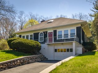 363 Hoyt St, Darien, CT 06820