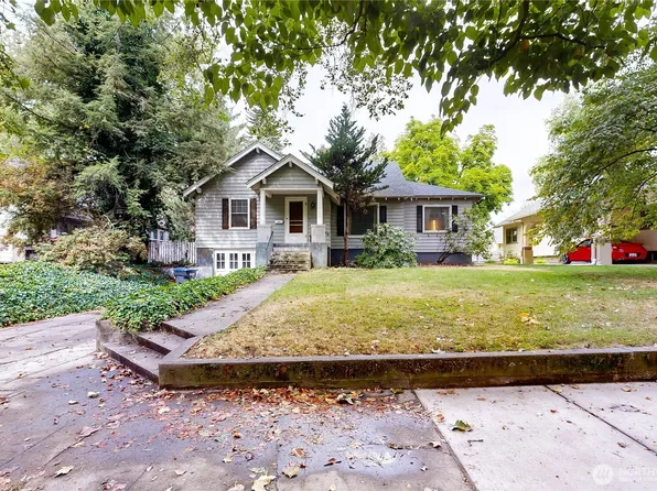 1227 Alvarado Terrace, Walla Walla, WA 99362