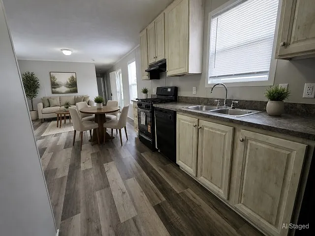 59 Hollywood Dr #232 — Photo 2