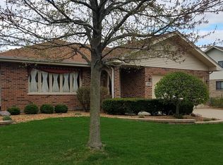 18917 Meadow Creek Dr, Mokena, IL 60448