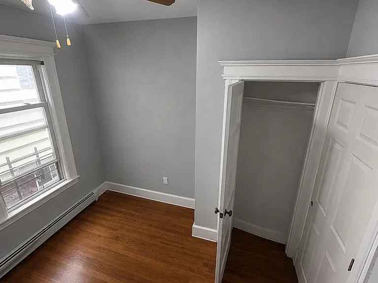 6 Clinton Ave #1 — Photo 3