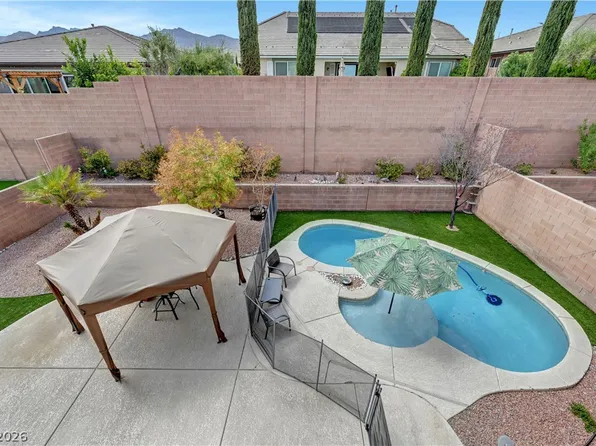 6937 Benson Ferry St, Las Vegas, NV 89166