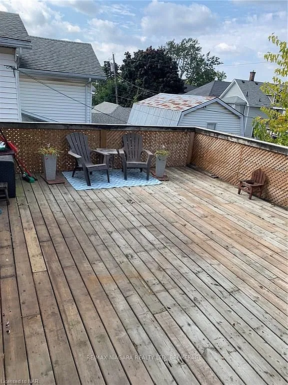 3 bed, $1,800 — Photo 4