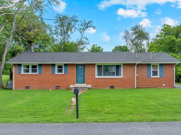 117 Whiteside St, Shelbyville, TN 37160