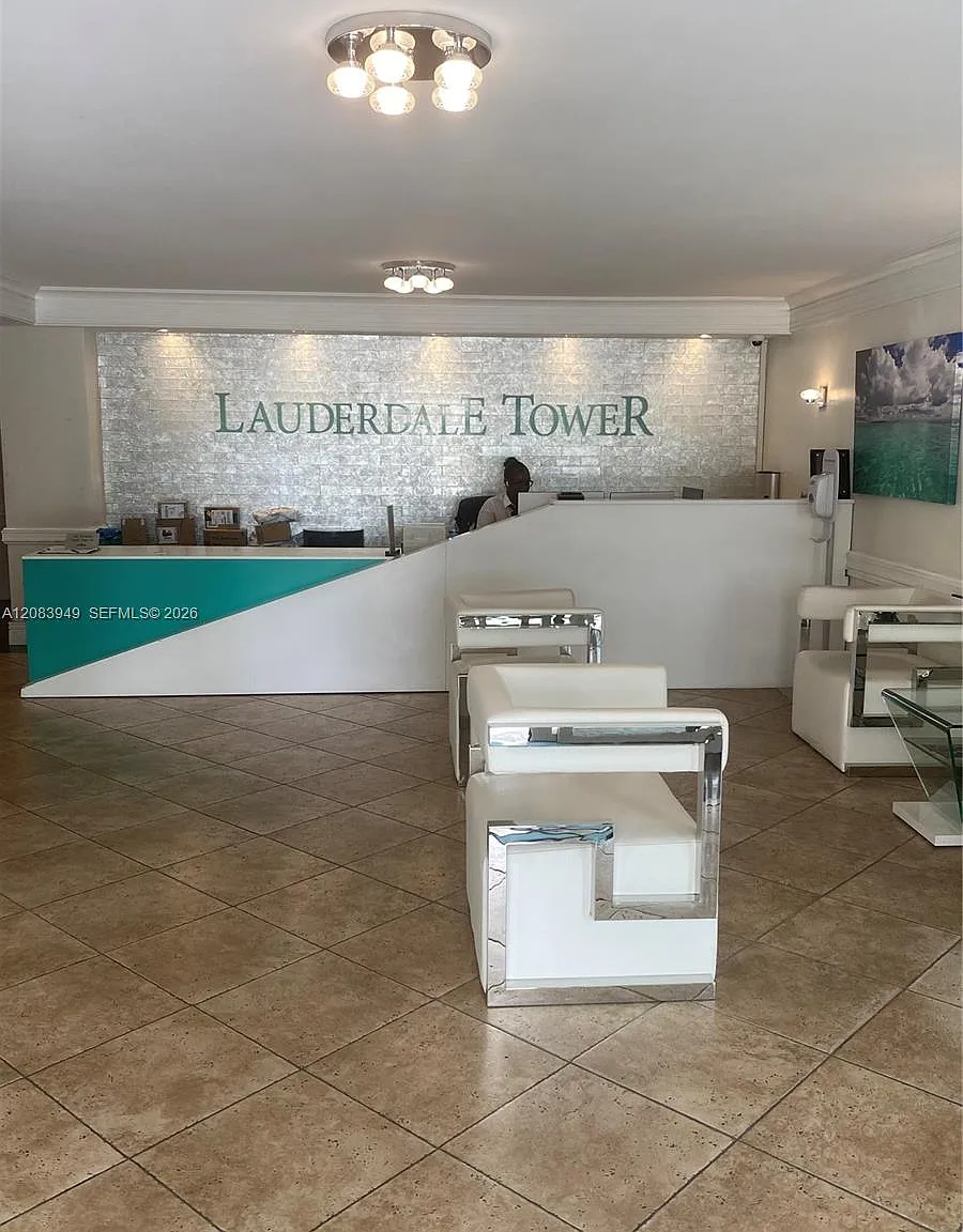 Lauderdale Tower Condo — Photo 3